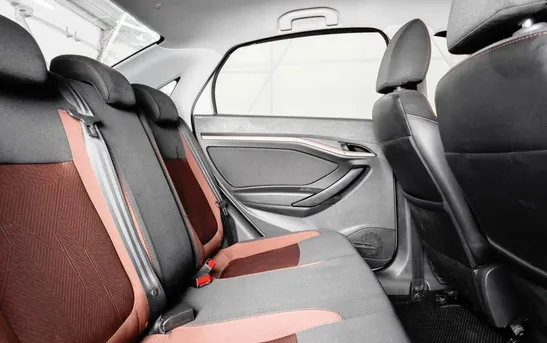 Lada (ВАЗ) Vesta 1.60 механика, фото №1