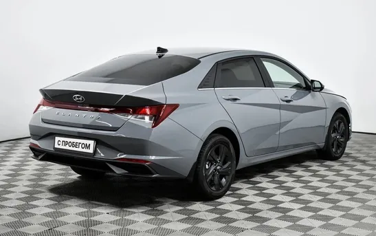 Hyundai Elantra 1.60 автомат, фото №1